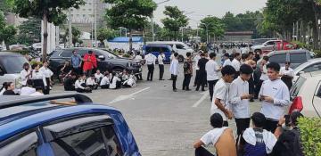 First tsunami waves could come within an hour, President orders evacuation - Philippine agency