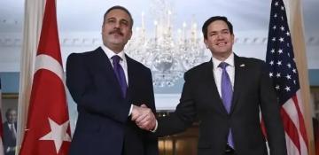 Turkish and US top diplomats discuss Gaza ceasefire in a call