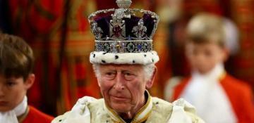 King’s coat of arms to appear on newly issued UK passports