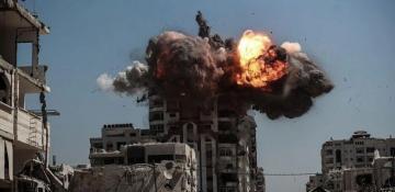 Media: Israel launches powerful strikes on central Gaza  -VIDEO  