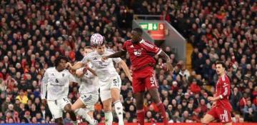 Manchester United beat Liverpool at Anfield for the first time since 2016 