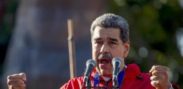 Venezuela president accuses US of “manufacturing” war against him