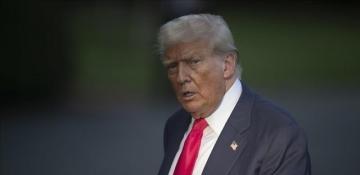 Trump meets South Korean business leaders for golf diplomacy: Report