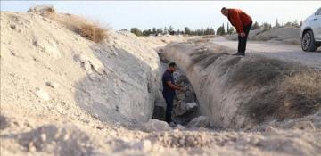 New mass grave discovered near Syrian capital