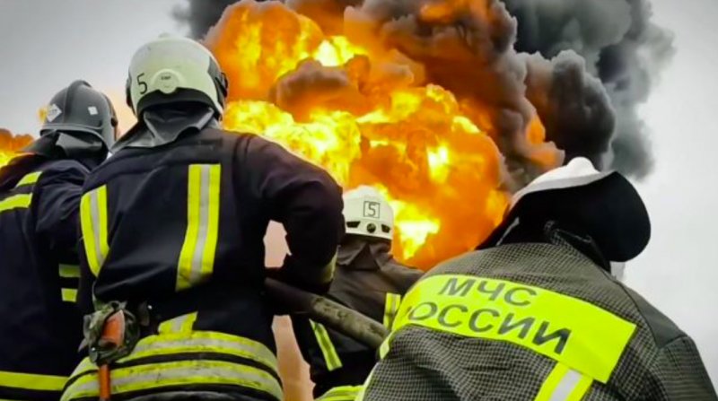 Drones strike Russia’s Ulyanovsk region, substation fire knocks out power -  VIDEO 