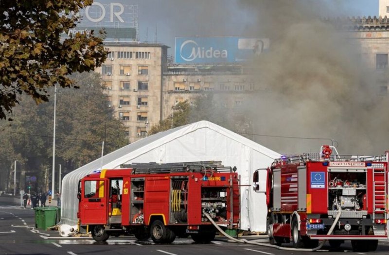 Shots fired outside Serbian Parliament, one injured, suspect detained -  VIDEO  