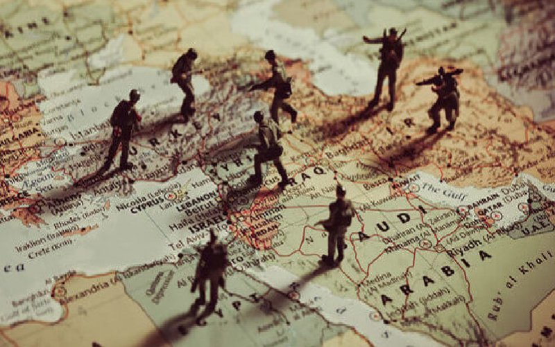  Middle Eastern knot: Light at the end of the tunnel 