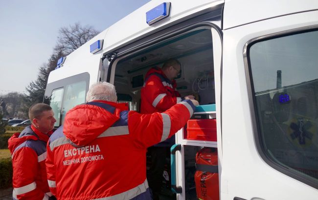 Russia fires ballistic missile at Mykolaiv, casualties reported