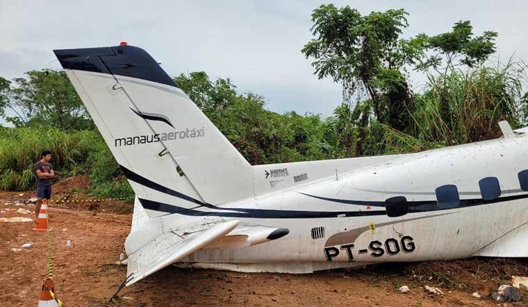 One dead after small plane crashes in northern Brazil