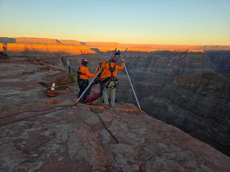65-year-old man dies after falling off Grand Canyon’s west rim