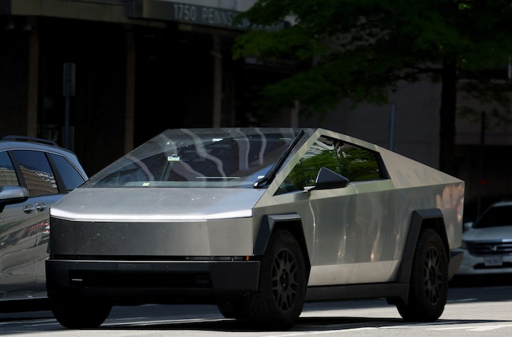 Tesla’s Cybertruck chief Siddhant Awasthi leaves after 8 years at company