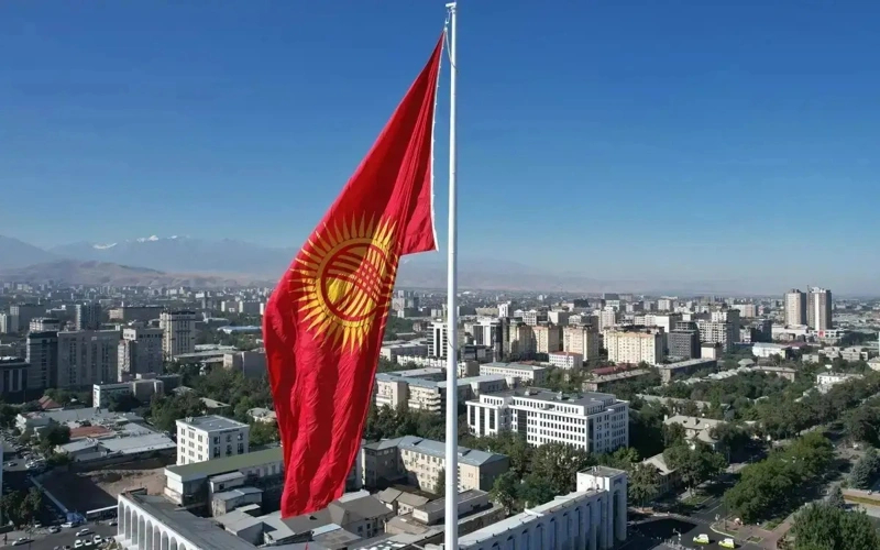 Kyrgyzstan launches campaigning for snap parliamentary elections