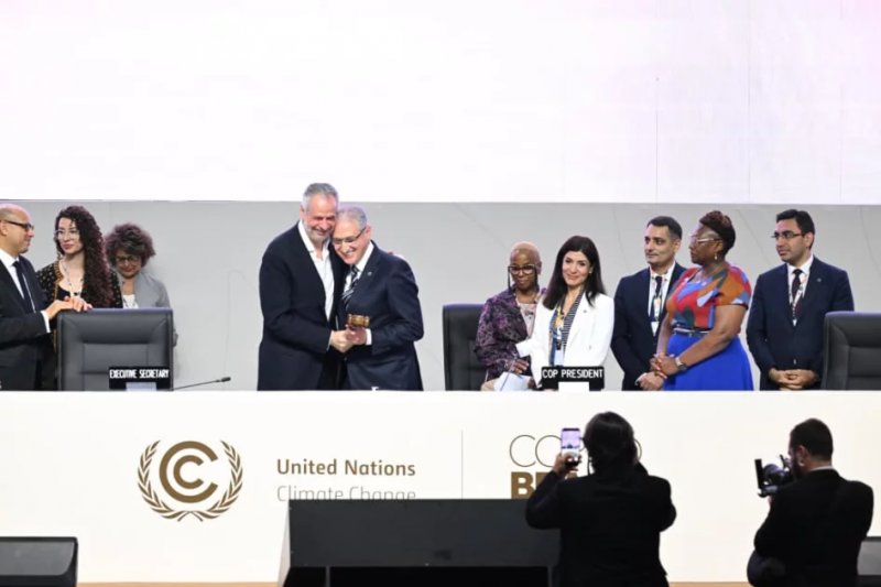 COP29 President transfers leadership to COP30, urging countries to keep past promises