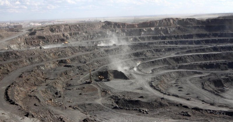 China to limit rare earth exports to U.S. defense firms 