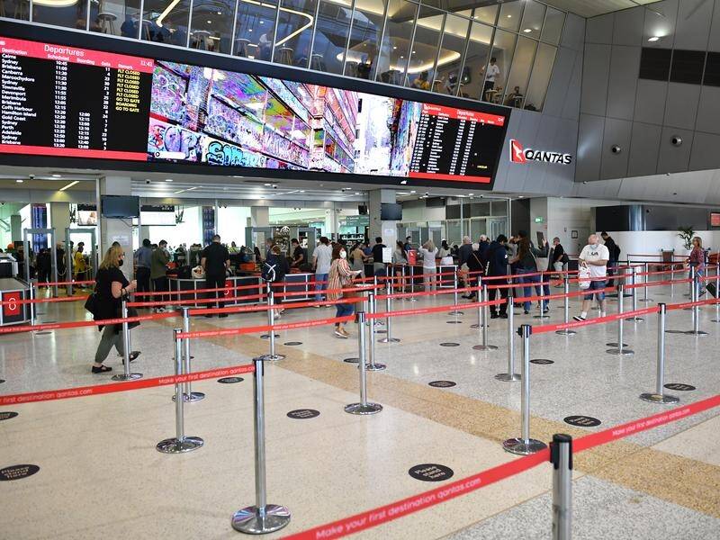 Measles alert issued for Sydney CBD, airport 