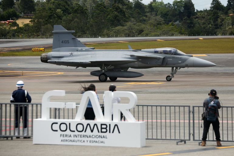 Colombia’s Petro signs $4.3b deal for 17 Swedish fighter jets amid regional tensions 