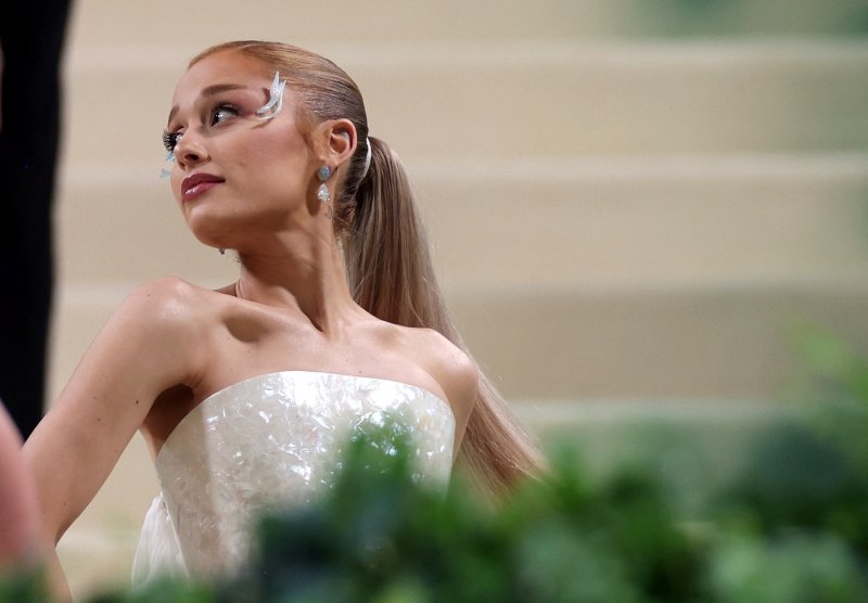Man jailed in Singapore for grabbing Ariana Grande at ‘Wicked’ premiere 