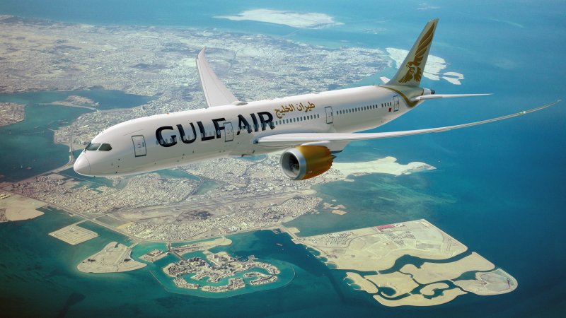 Gulf Air signs deal with Boeing for 787 Dreamliners