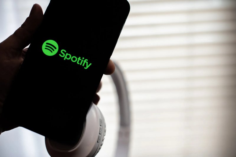 Spotify down: Users logged out and tracks unavailable