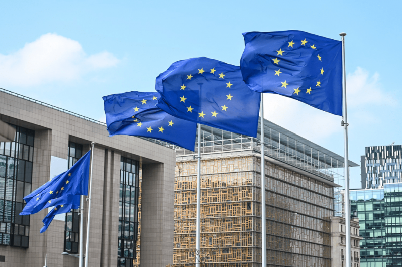 EU adopts tougher rules to suspend visa-free travel 