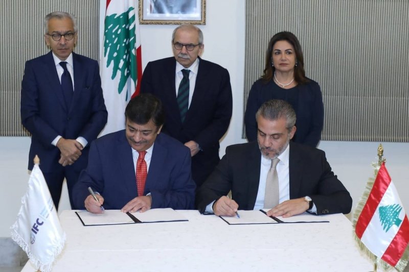 Lebanon, World Bank's IFC sign agreements to boost investment 
