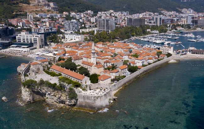 Montenegro to tighten visa rules for Russians to align with EU policy 