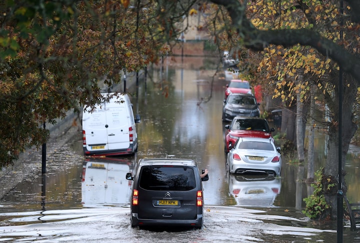 US government pullback fuels private data boom in climate science
