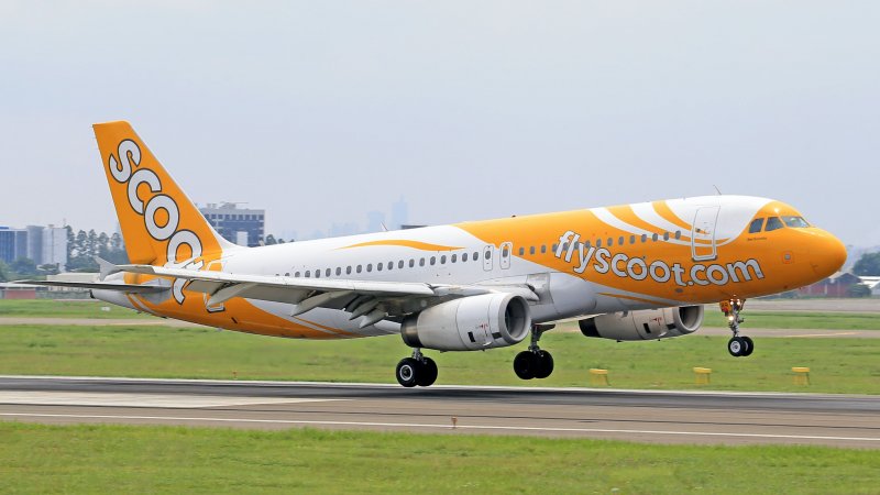 Scoot flight makes emergency landing at Changi Airport after battery overheats mid-air