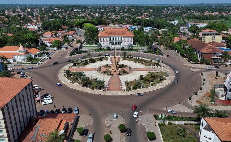 Guinea-Bissau votes in tight presidential race with Embalo seeking second term 
