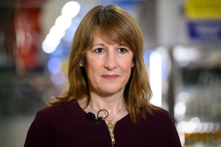UK Chancellor Rachel Reeves faces crucial test as tax-heavy budget nears 