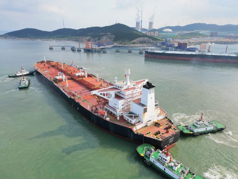 U.S. gas prices near 4-year low ahead of Thanksgiving travel surge 