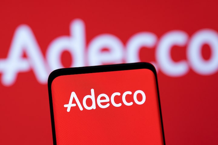 Adecco: Joint venture with salesforce could mitigate AI bubble risks 