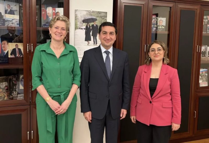 Azerbaijan and EU discuss political, economic ties