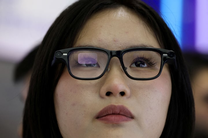 Alibaba launches Quark AI glasses in China, enters global wearables race 