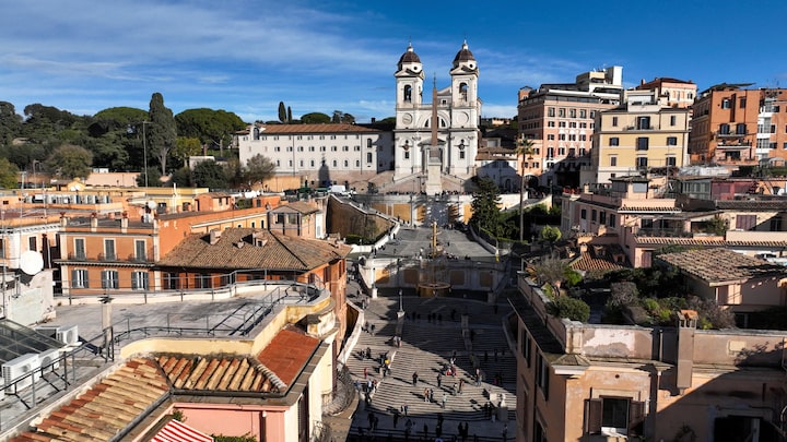 Italy keeps tax break for short-term rentals 