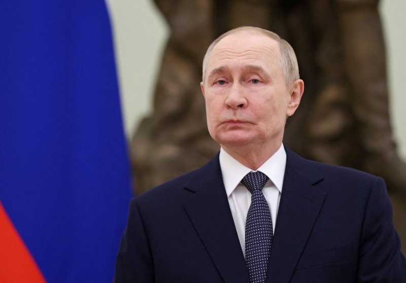 Putin warns EU that seized frozen assets will prompt retaliation