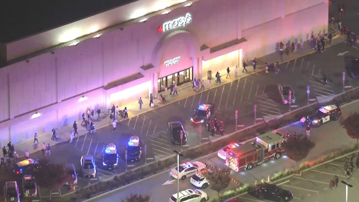 Three injured in shooting at West San Jose mall