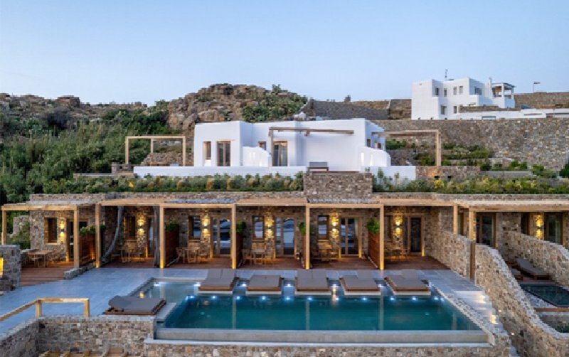 News about - How Yasam Ayavefe pitches his mileo Mykonos vision to global vacationists