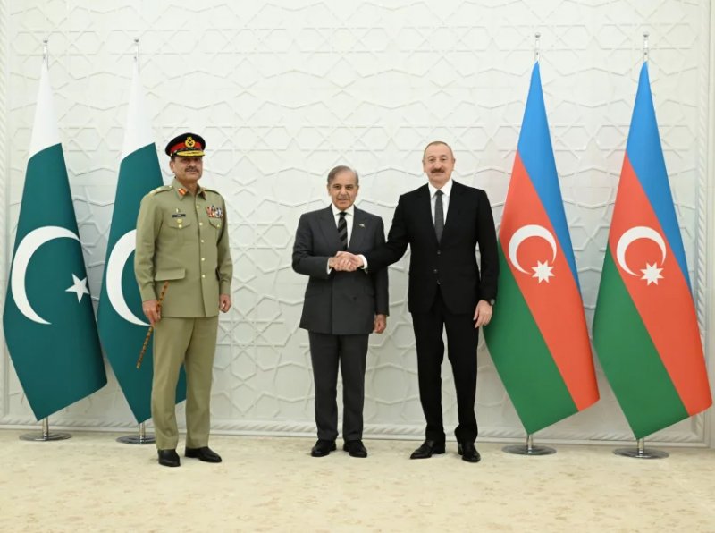  Sharif’s Baku visit: $2 billion investment and defence cooperation top agenda 