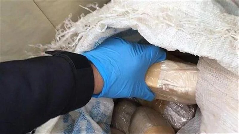 Pakistan seizes 30 kg of crystal meth worth $1.6 million in Balochistan