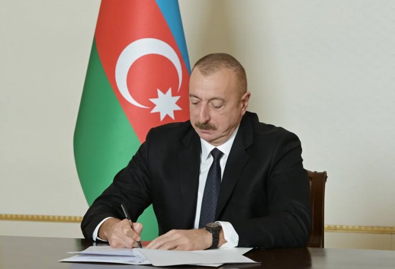 President Aliyev awards Azerbaijani athletes for success at Islamic Solidarity Games