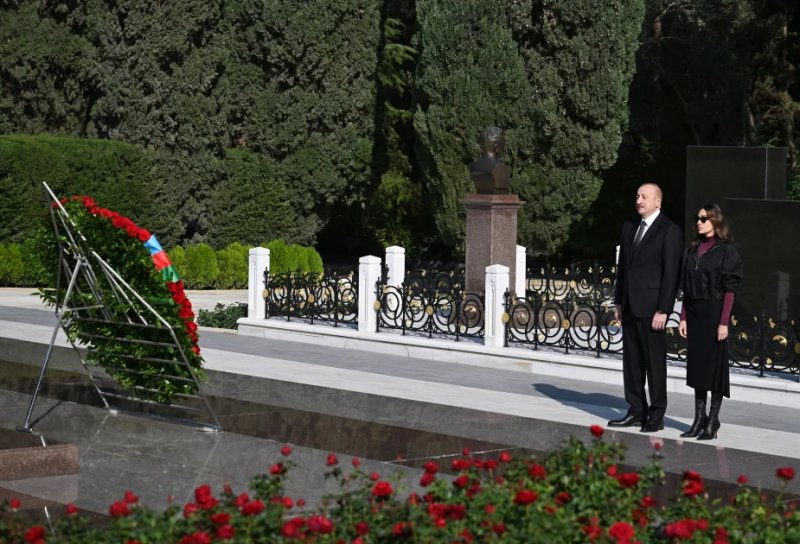 News about - President Aliyev, First Lady pay tribute to national leader on Victory Day