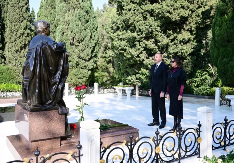 News about - President Aliyev, First Lady pay tribute to national leader on Victory Day