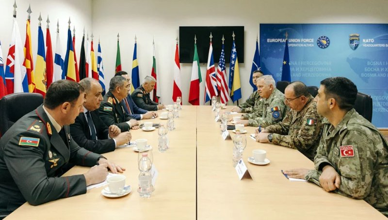 Azerbaijani defense chief visits Bosnia-Herzegovina for talks with EU, Bosnian officials