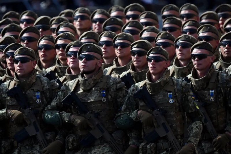 EU counter-proposal sets 800,000-troop limit for Ukraine’s army