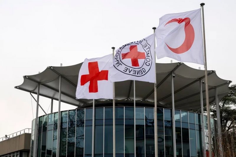Red Cross to cut 2,900 jobs, reduce 2026 budget