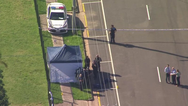 Police fatally shoot armed man after stabbing incident in Queensland
