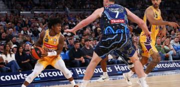 Sydney Kings snap Melbourne United’s nine-game streak in NBL thriller
