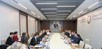 Azerbaijan, NATO discuss regional security, peace process
