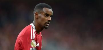 Slot calls for patience as Isak returns to Liverpool training ahead of Man City clash